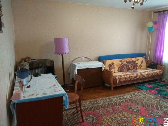 4 camere-aproape o casă!