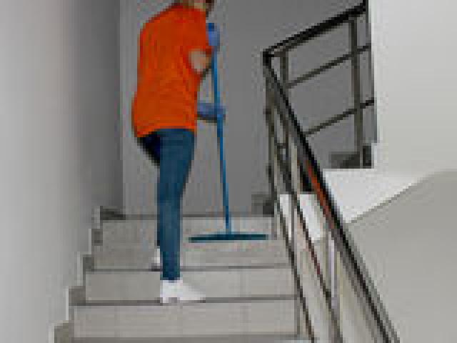 Уборка подъездов Дезинфекция подъездов