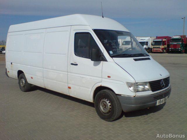 Грузоперевозки также есть и грузчики