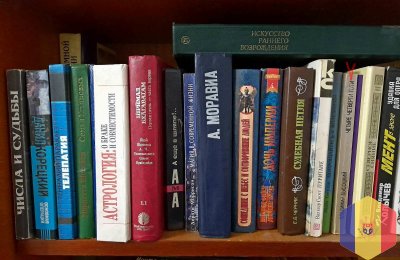 Книги.  Цены - договорные.