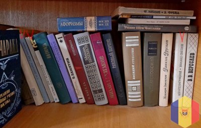 Книги.  Цены - договорные.