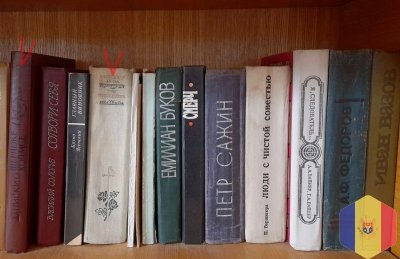 Книги.  Цены - договорные.