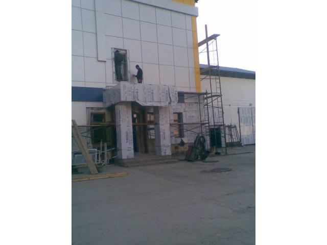 Красивый фасад из Etalbond Dibond T-Bond витраж