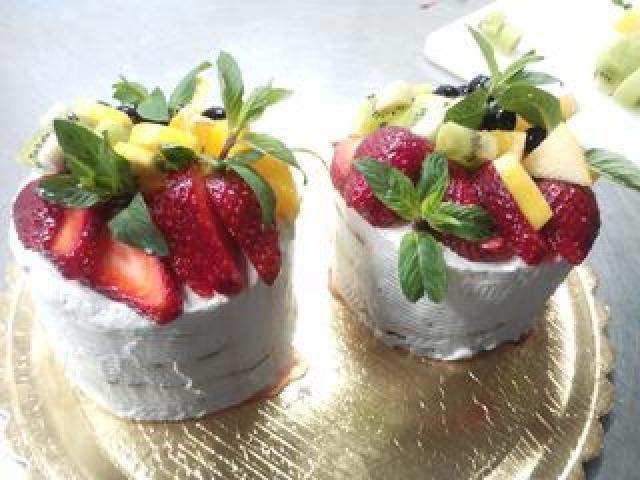 Тортики пироженые на заказ повар с выездом на дом