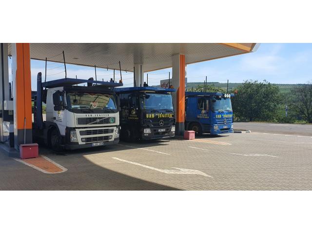 Перевозка автомобилей с автовозы europa