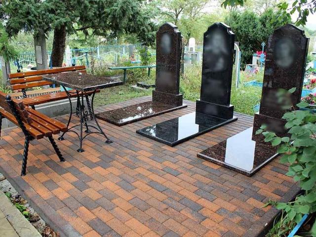 Производство и установка гранитных памятников