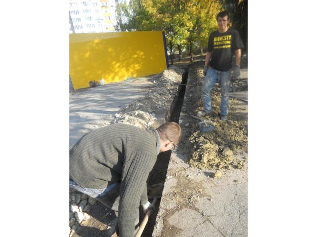 Траншеи, ямы, фундамент и др.