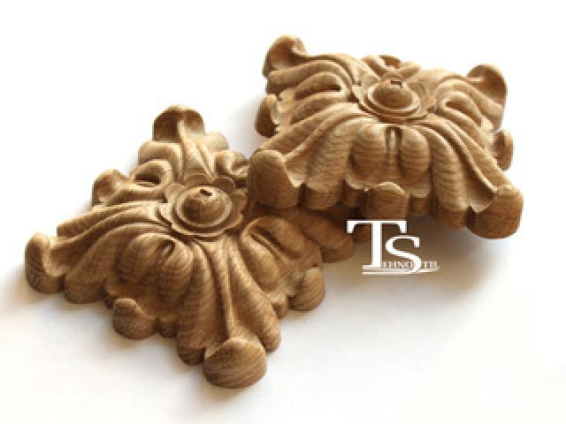 Резьба по дереву,резной погонаж: деревянные молдинг, багет, розетки из дерева .