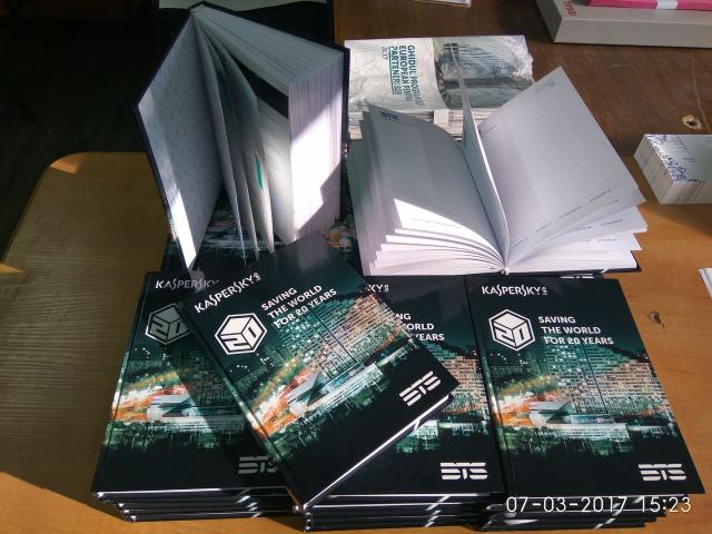 Листовки, буклеты, визитки, календари, открытки, бланки, пакеты, плакаты, блокноты.