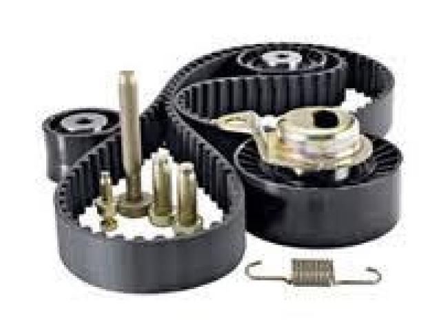 Замена ремня ГРМ роликов помпы ремонт двигателей ремонт КПП , ходовой развал 3Д запчасти.