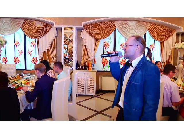 Диджей-певец на ваше торжество.