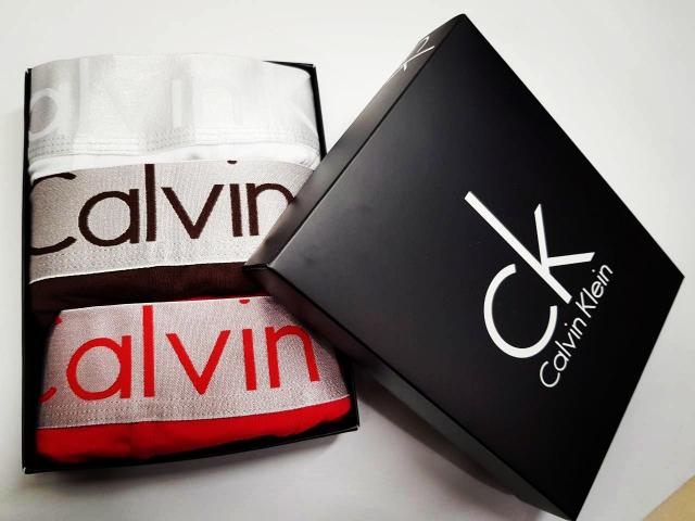 Подарок любимым Calvin Klein