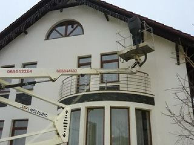 Мытье окон, фасадов, стекол 18m автовышка.