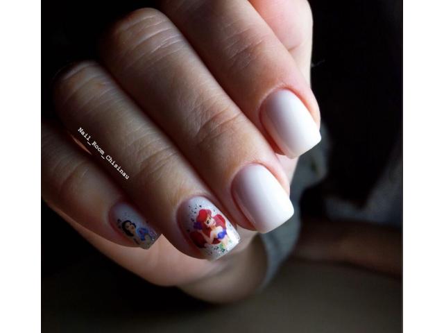 Маникюр с гель-лаком - 200 лей. Педикюр гигиенический- 200 лей, педикюр с гель-лаком - 300 лей.