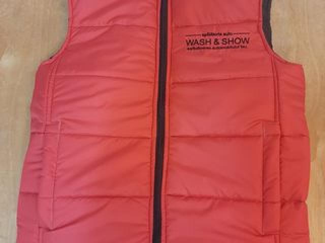 Спец одежда, производство на заказ, жилетки, куртки ,комбинезоны.