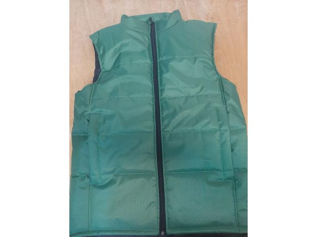 Спец одежда, производство на заказ, жилетки, куртки ,комбинезоны.