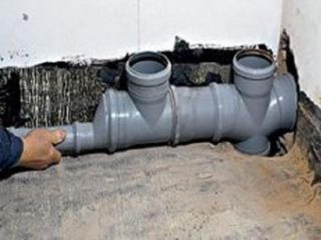 Выполняем все сантехработы, опрессовка батарей .