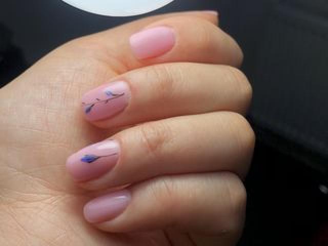 Наращивание, коррекция ногтей, маникюр, педикюр, гель-лак.