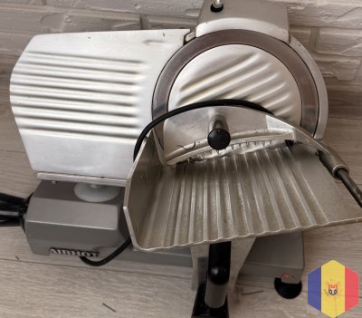 Продам оборудование для кафе