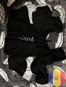 Продаю вещи срочно !! Есть новые месть немного ношенные!!