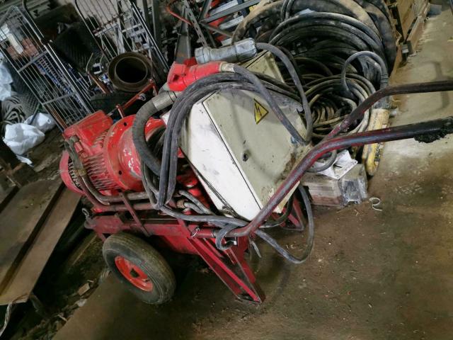 Аппарат для резки бетона Meissner.