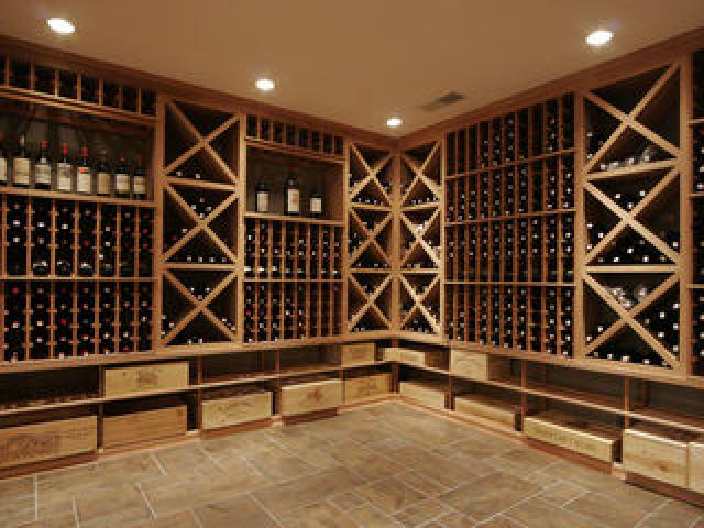 Винотеки деревянные на заказ .