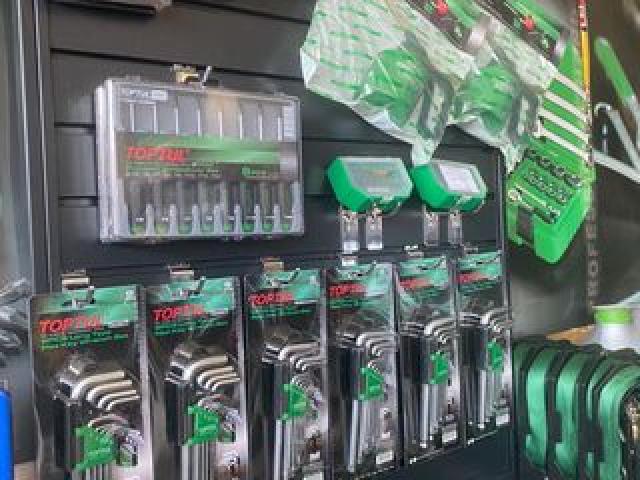 Профессиональный инструмент Toptul.