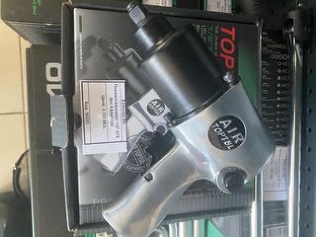 Профессиональный инструмент Toptul.