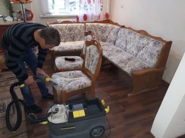 Химчистка мягкой мебели и ковролина, на дому .