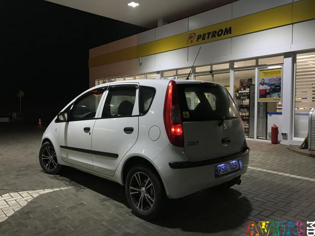 Продается  Mitsubishi Colt в отличном состоянии.