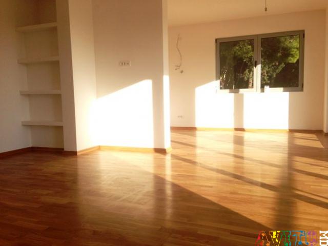 Дом с панорамными  окнами, вид на  море и горы . Черногория. Без комиссии