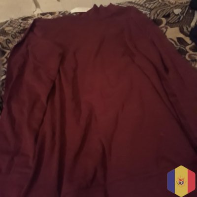 продаю две абсолютно новые мужские хлопковые водолазки