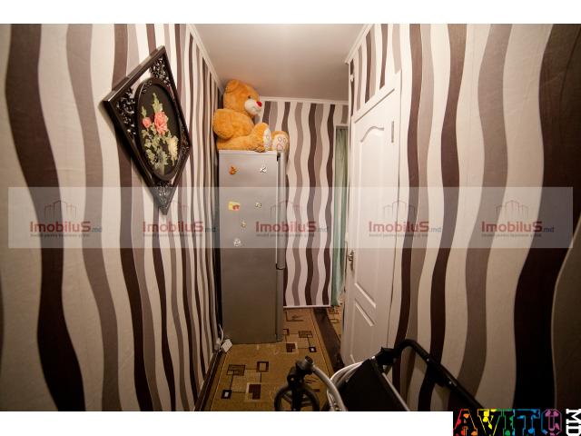 Apartament cu 2 camere! Veţi locui lângă BISERICĂ! Buiucani!