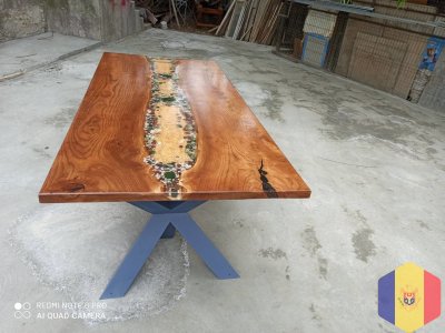 Изготавливаем столешницы из эпоксидной смолы