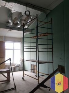 Аренда. Вышки, туры для внутренних и наружных работ