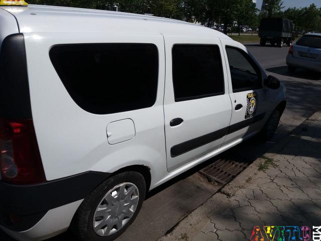 Продам срочно машину