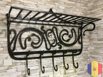 Установить карниз для штор, гардину, установить телевизор на стену, повесить полки и др. Мастер.