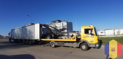 Descarcare containere cu masini din China,Corea si SUA / Разгрузка контейнеров