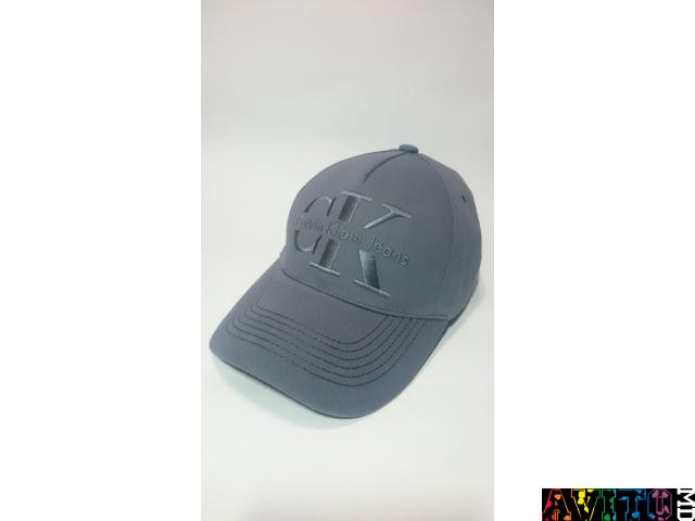 Оптовая продажа бейсболок