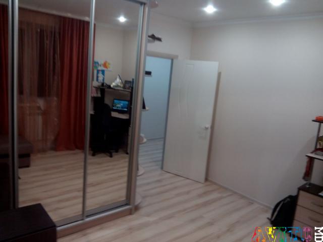 Продаю хорошую двухкомнатную квартиру