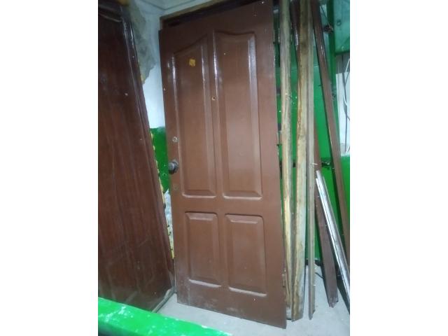 Продам дверь